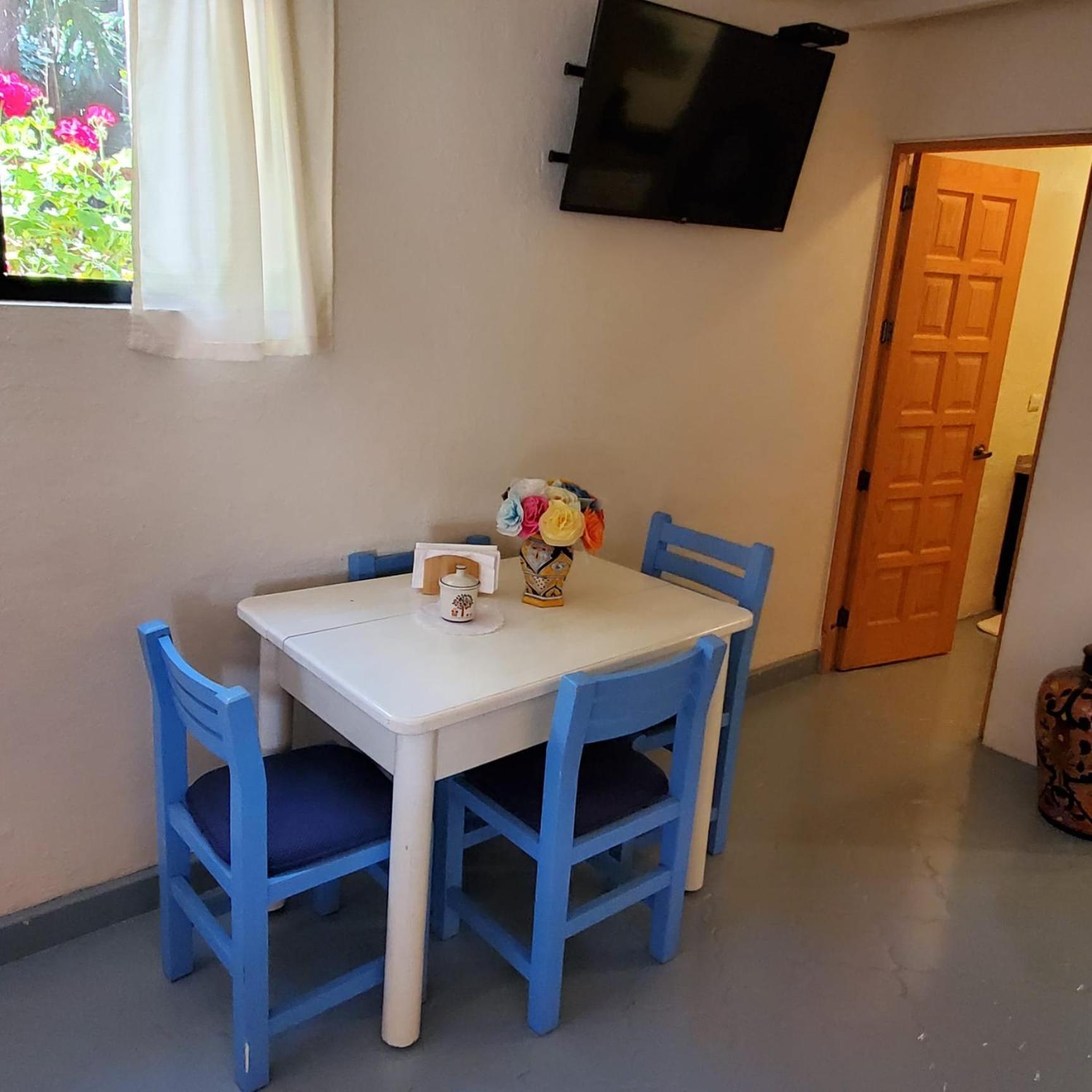 Pied A Terre At Casitas Aparicio Villa *