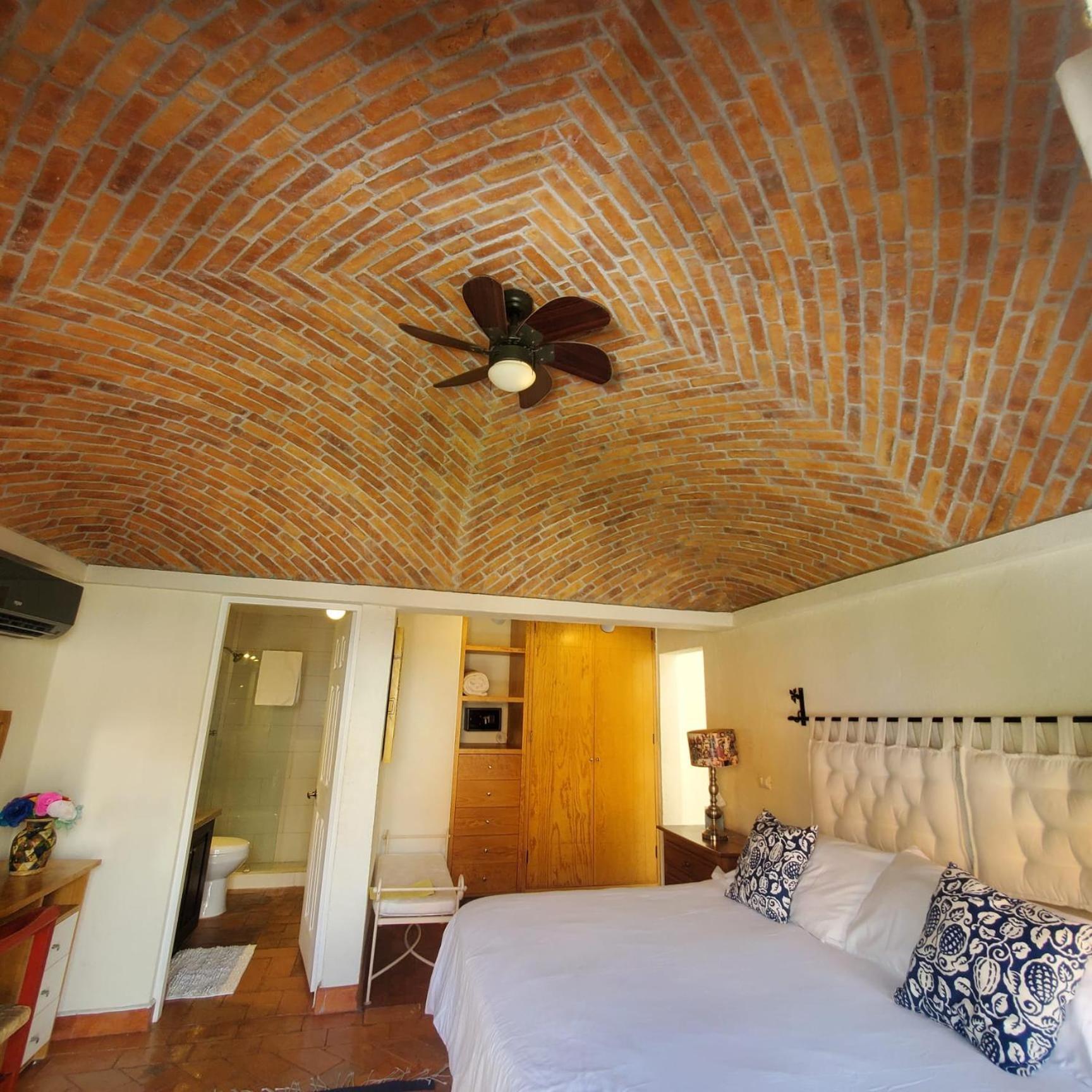 Pied A Terre At Casitas Aparicio *