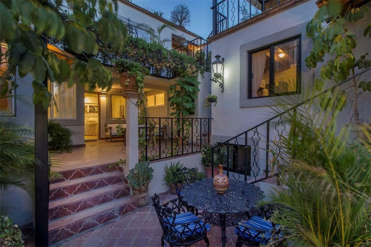 Pied A Terre At Casitas Aparicio Villa *